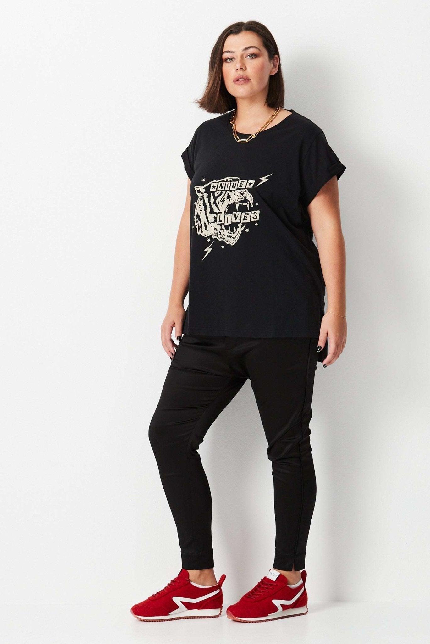 9 Lives Tee - Black - 17 Sundays17 Sundays9 Lives Tee - Black