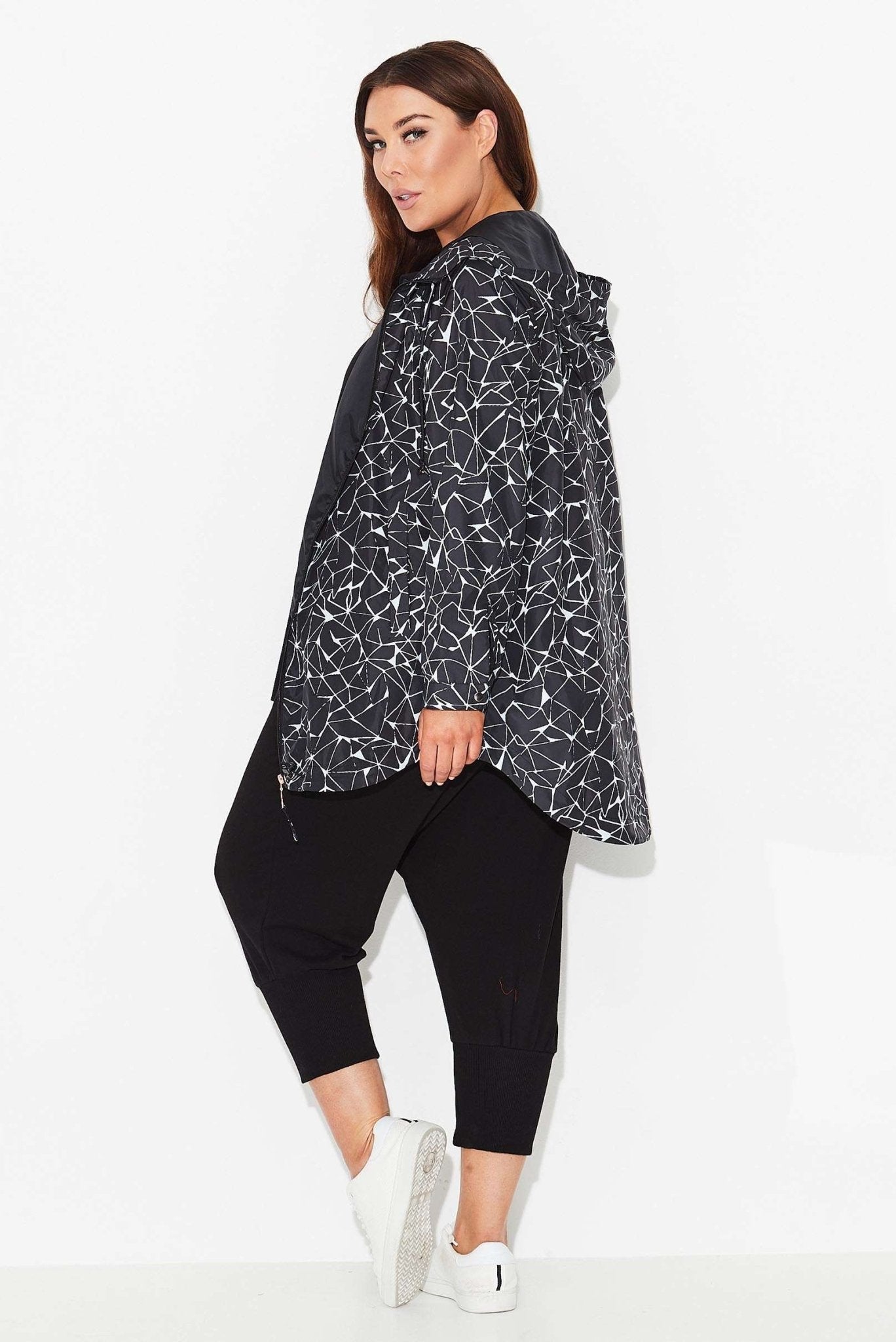 Electric Love Recycled Raincoat - Black Multi - 17 Sundays17 Sundaysmodel wears 17 Sundays plus size raincoat in electric love print