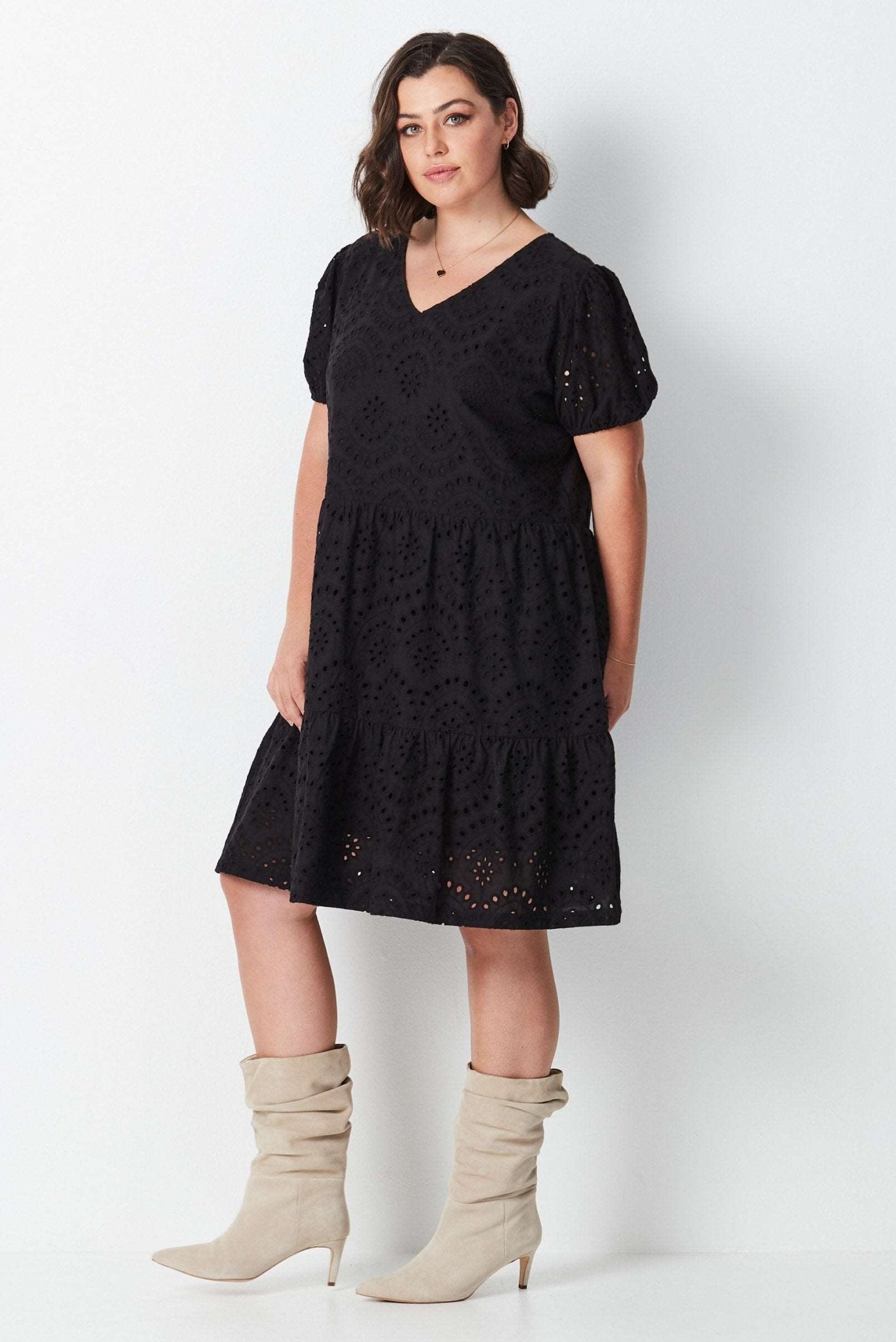 Lace Dress - Black - 17 Sundays17 SundaysLace Dress - Black