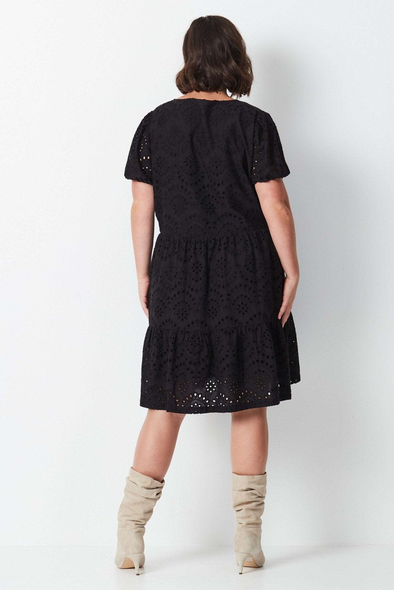 Lace Dress - Black - 17 Sundays17 SundaysLace Dress - Black