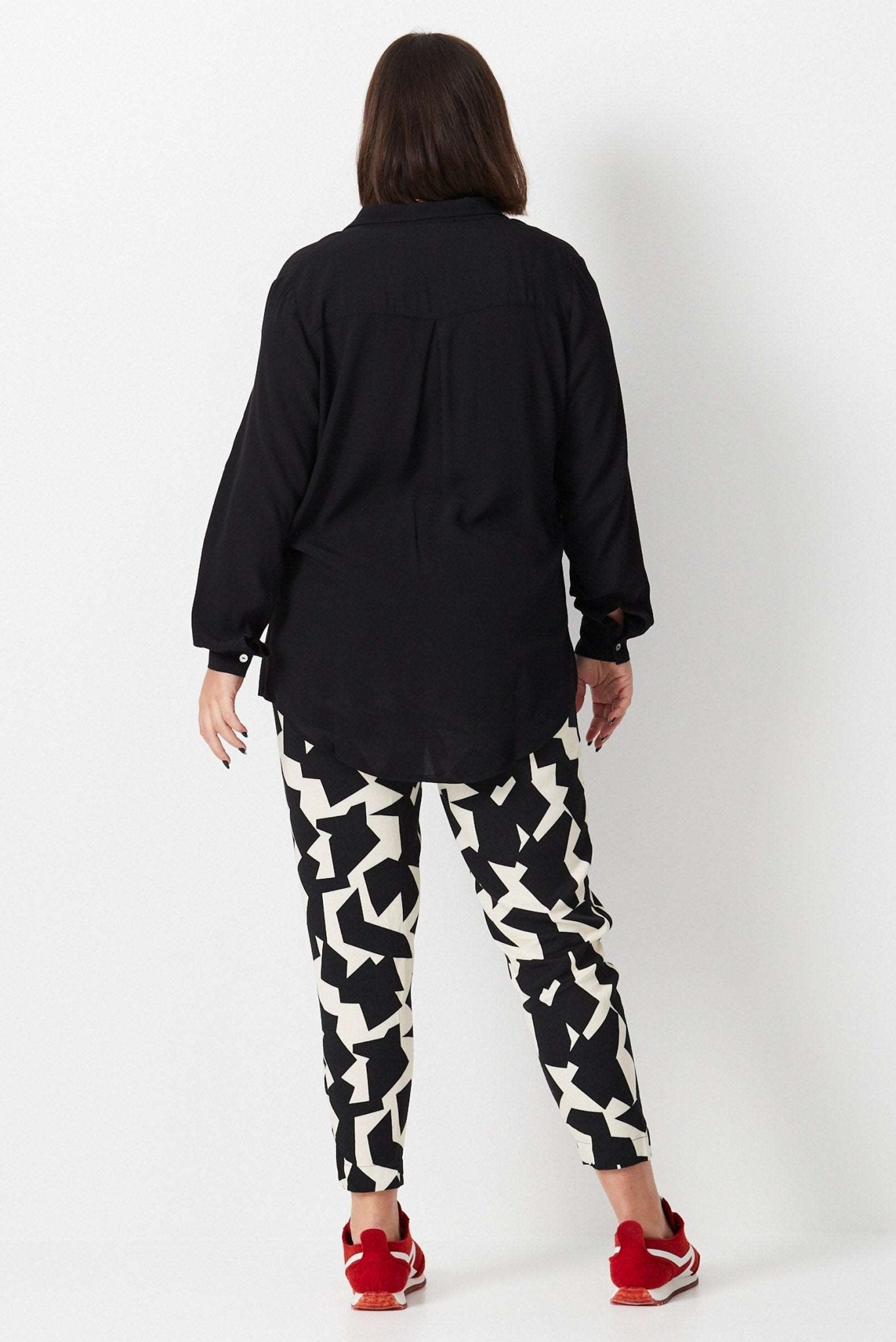 Relaxed Crepe Shirt - Black - 17 Sundays17 SundaysRelaxed Crepe Shirt - Black