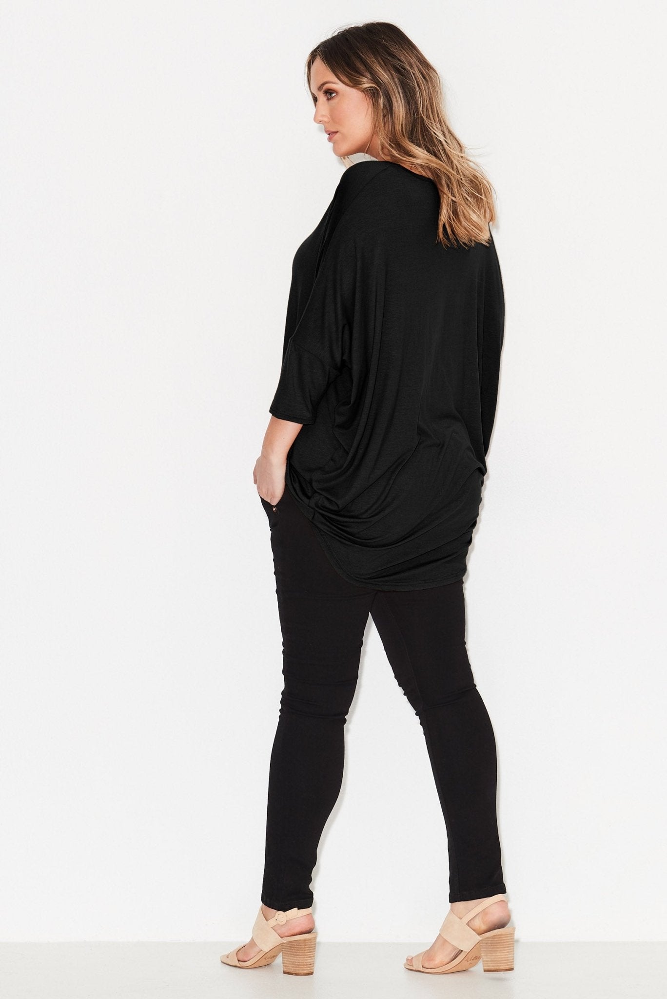 Basic Circle Tee - Black - 17 Sundays17 SundaysBasic Circle Tee - Black
