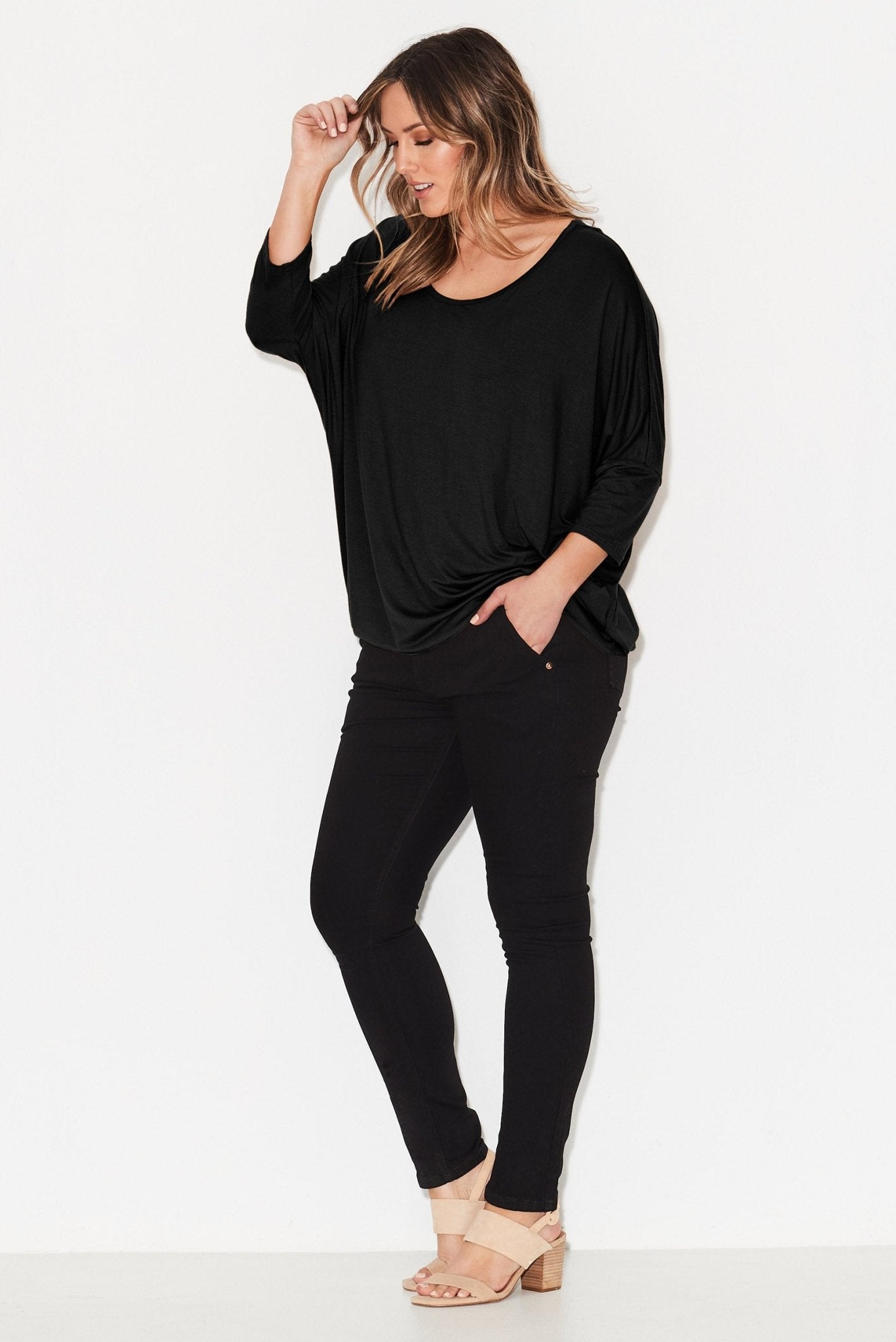Basic Circle Tee - Black - 17 Sundays17 SundaysBasic Circle Tee - Black