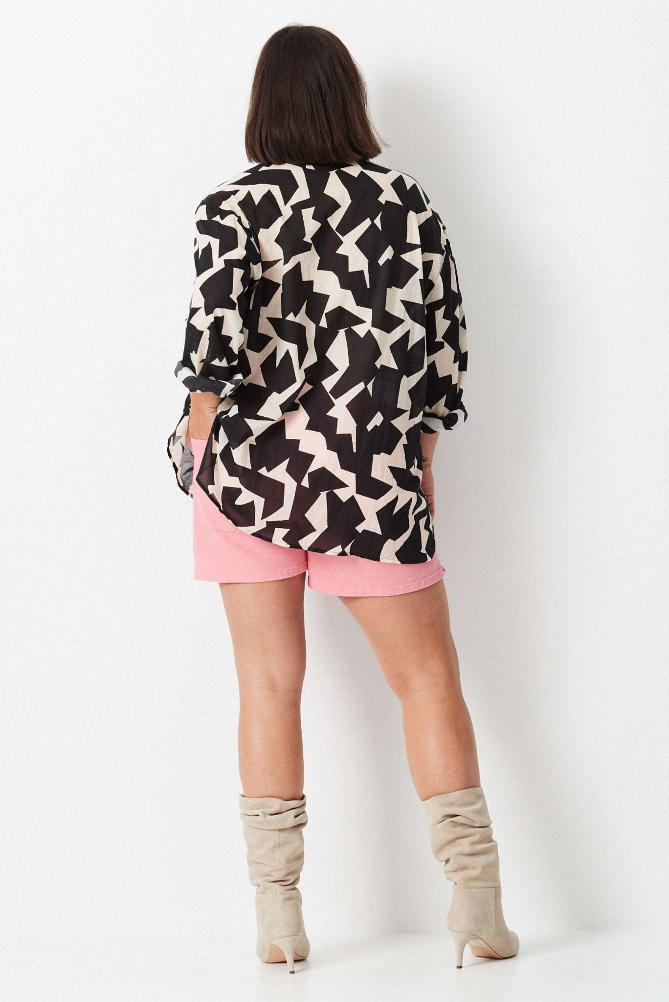 Lo - Fi Cotton Voile Shirt - Black - 17 Sundays17 SundaysLo - Fi Cotton Viole Shirt - Black