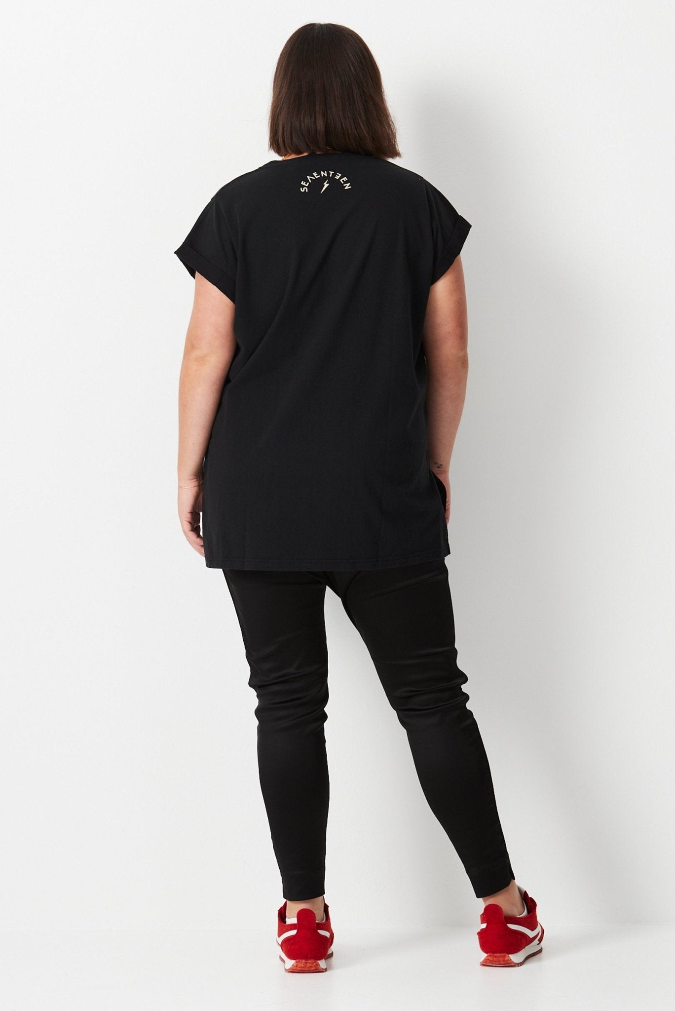 9 Lives Tee - Black - 17 Sundays17 Sundays9 Lives Tee - Black