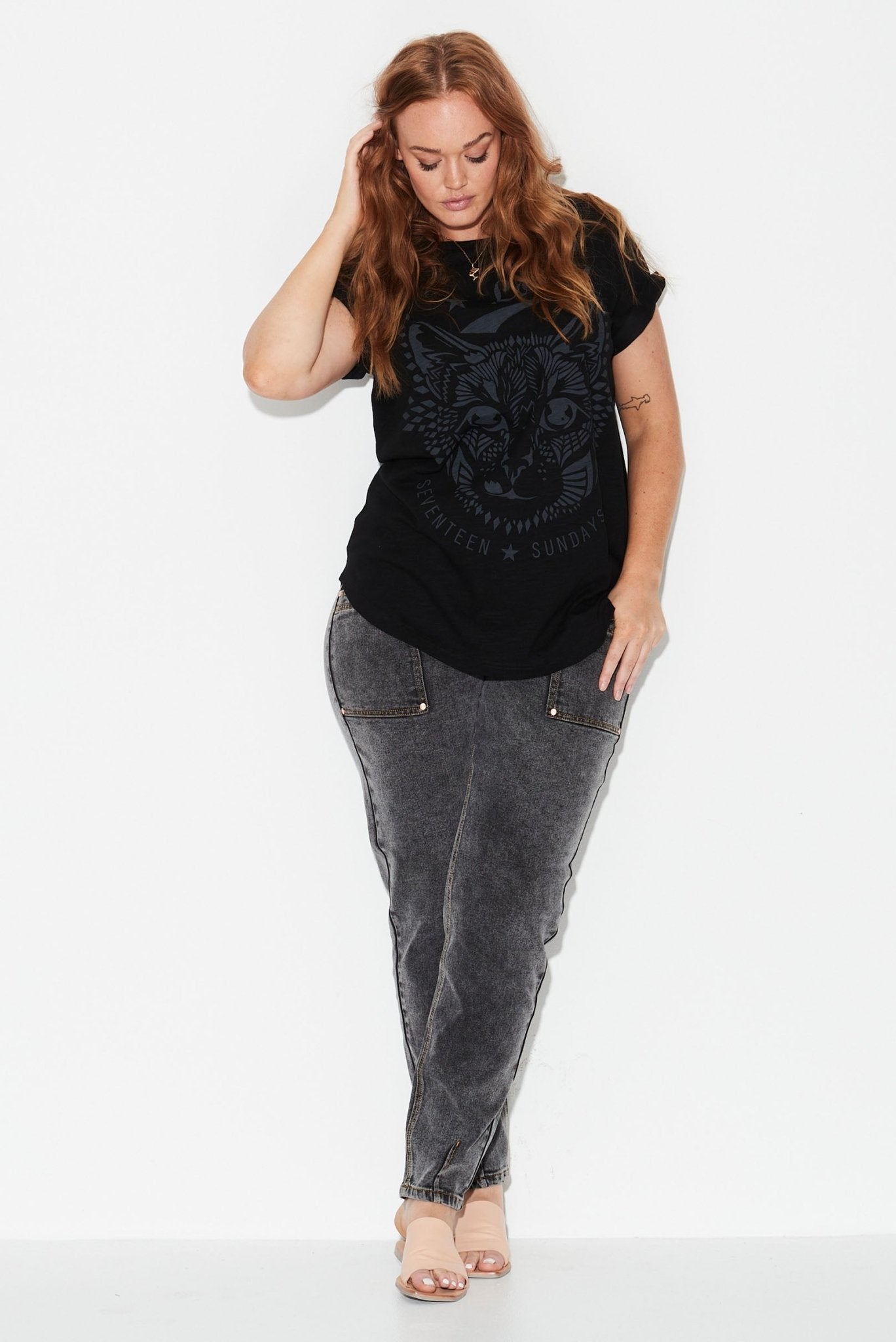 Cat Tee - Black - 17 Sundays17 SundaysCat Tee - Black